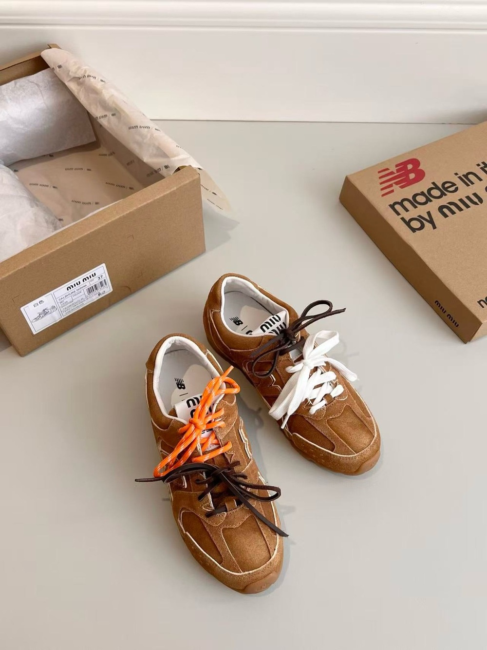 Miu Miu x New Balance 530 SL Sneakers - Picture 4 of 6